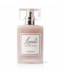 Parfum de damă sofisticat și persistent cu note florale fructate și dulci